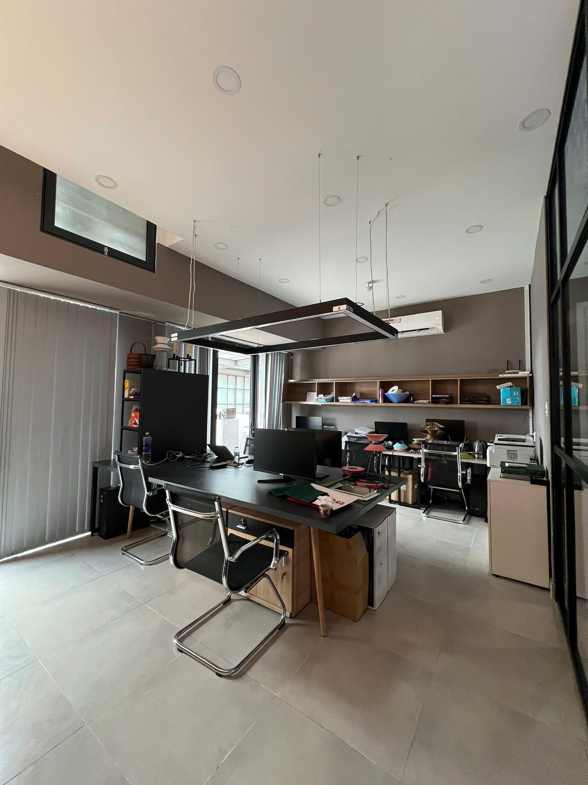 Officetel Có Sẵn Nội Thất Văn Phòng Cần Cho Thuê The Sun Avenue