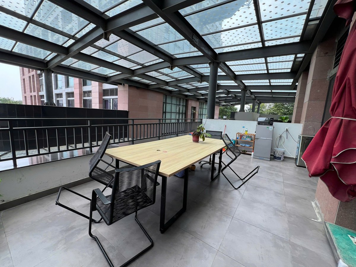 Officetel Có Sẵn Nội Thất Văn Phòng Cần Cho Thuê The Sun Avenue