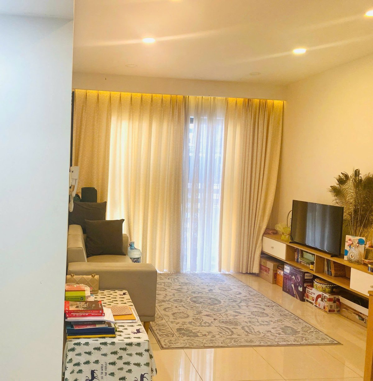 3 Phòng Ngủ The Sun Avenue Cho Thuê Giá 18 Triệu/ Tháng - Đầy Đủ Nội Thất