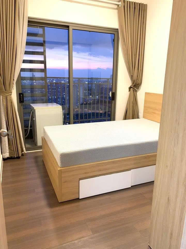 Căn Hộ 2 Phòng Ngủ Cho Thuê The Sun Avenue