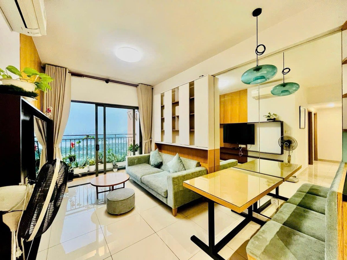 Căn 2 Phòng Ngủ Cho Thuê The Sun Avenue