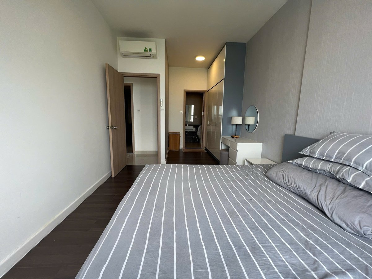 Căn 2 Phòng Ngủ View Sông Cho Thuê The Sun Avenue