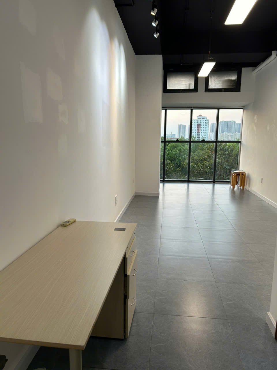 Cho Thuê Văn Phòng The Sun Avenue Giá Tốt 9 Triệu - 35m2