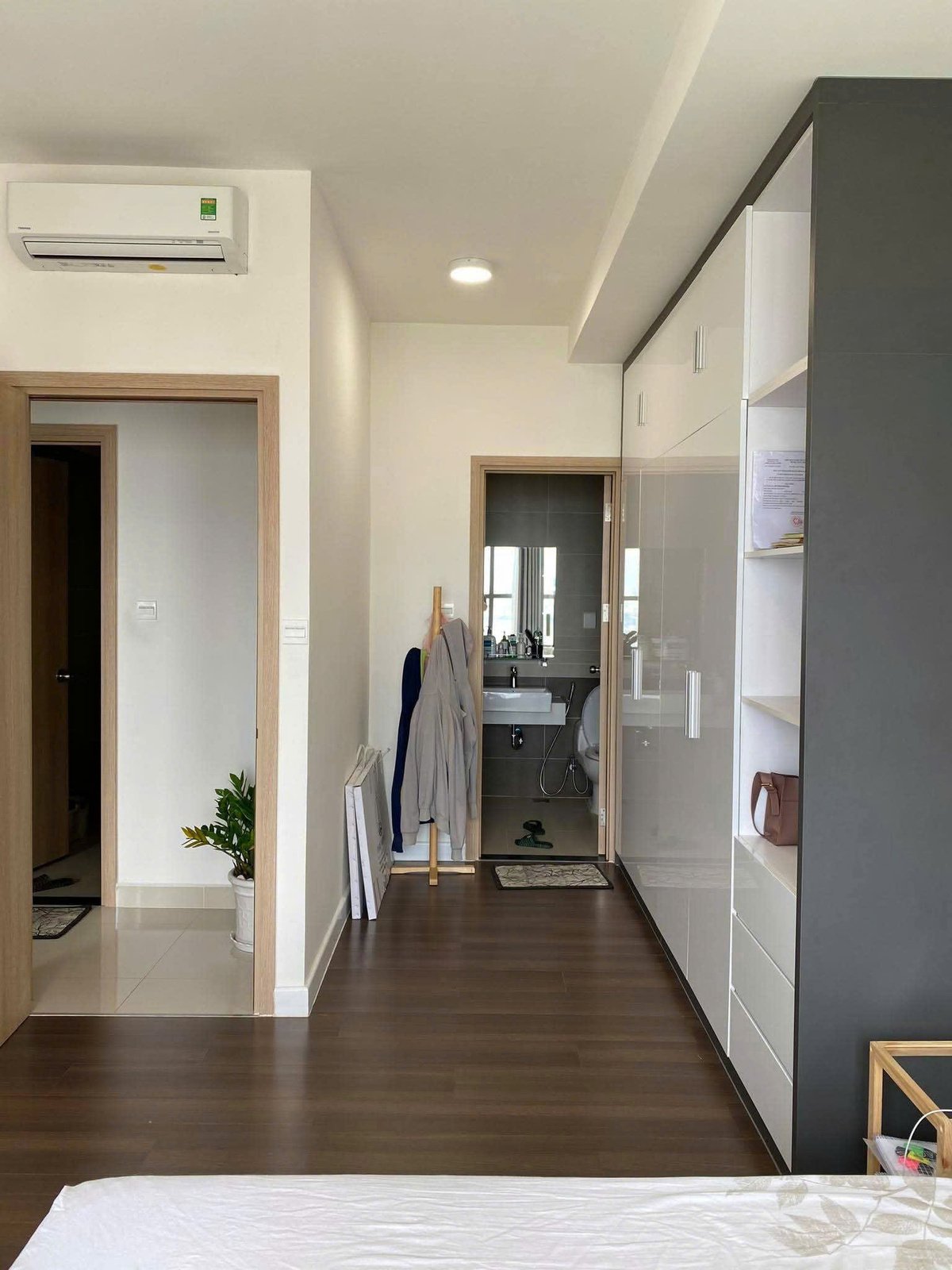 The Sun Avenue Bán Căn 2 Phòng Ngủ Có Sẵn Nội Thất