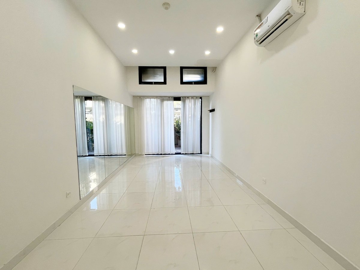 Officetel Có Sân Vườn Cho Thuê The Sun Avenue - Giá 10tr