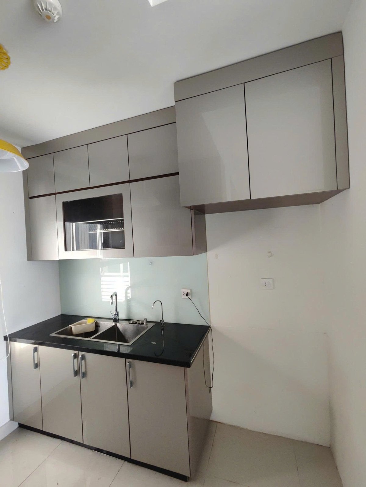 Căn Hộ 3 Phòng Ngủ 96m2 Cho Thuê Tại The Sun Avenue, Q2