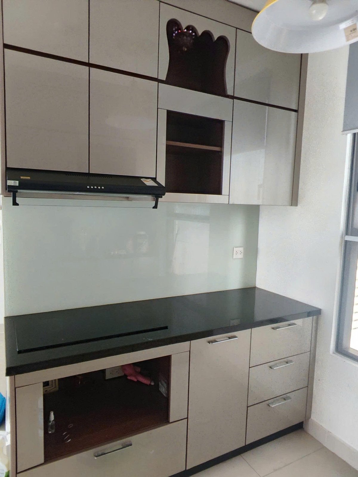 Căn Hộ 3 Phòng Ngủ 96m2 Cho Thuê Tại The Sun Avenue, Q2