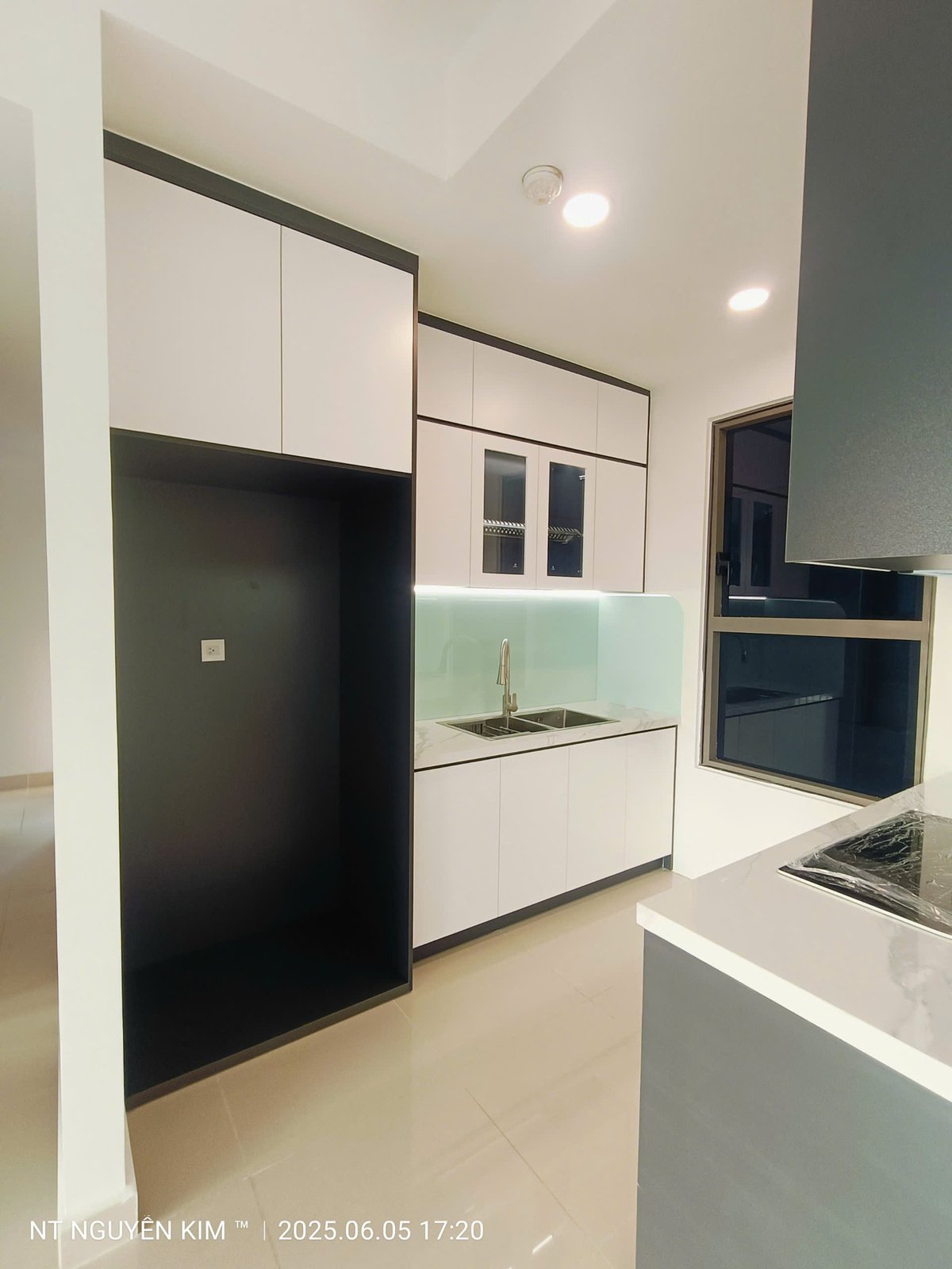 Căn Hộ 3 Phòng Ngủ 96m2 Cho Thuê Tại The Sun Avenue, Q2