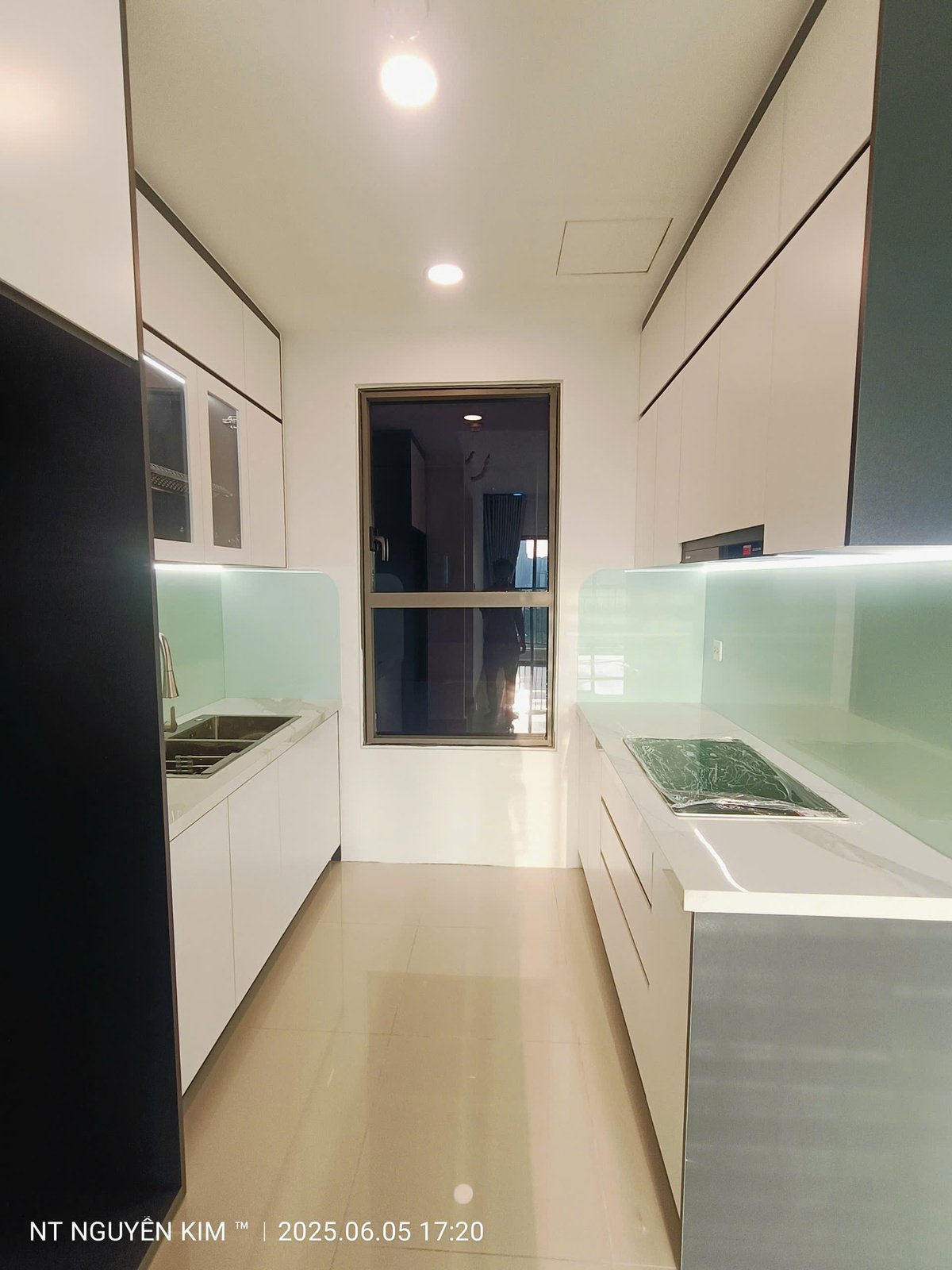 Căn Hộ 3 Phòng Ngủ 96m2 Cho Thuê Tại The Sun Avenue, Q2