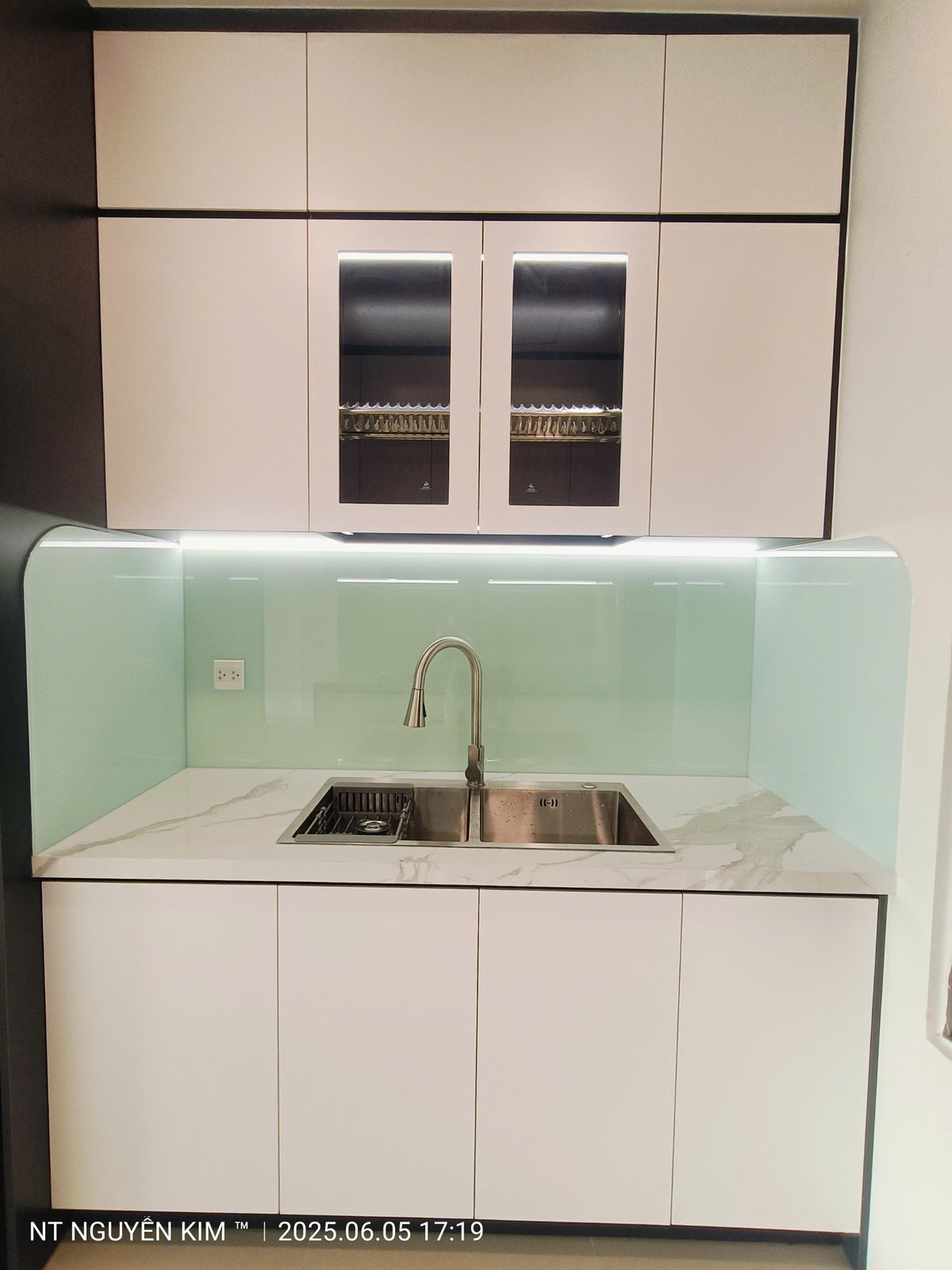 Căn Hộ 3 Phòng Ngủ 96m2 Cho Thuê Tại The Sun Avenue, Q2