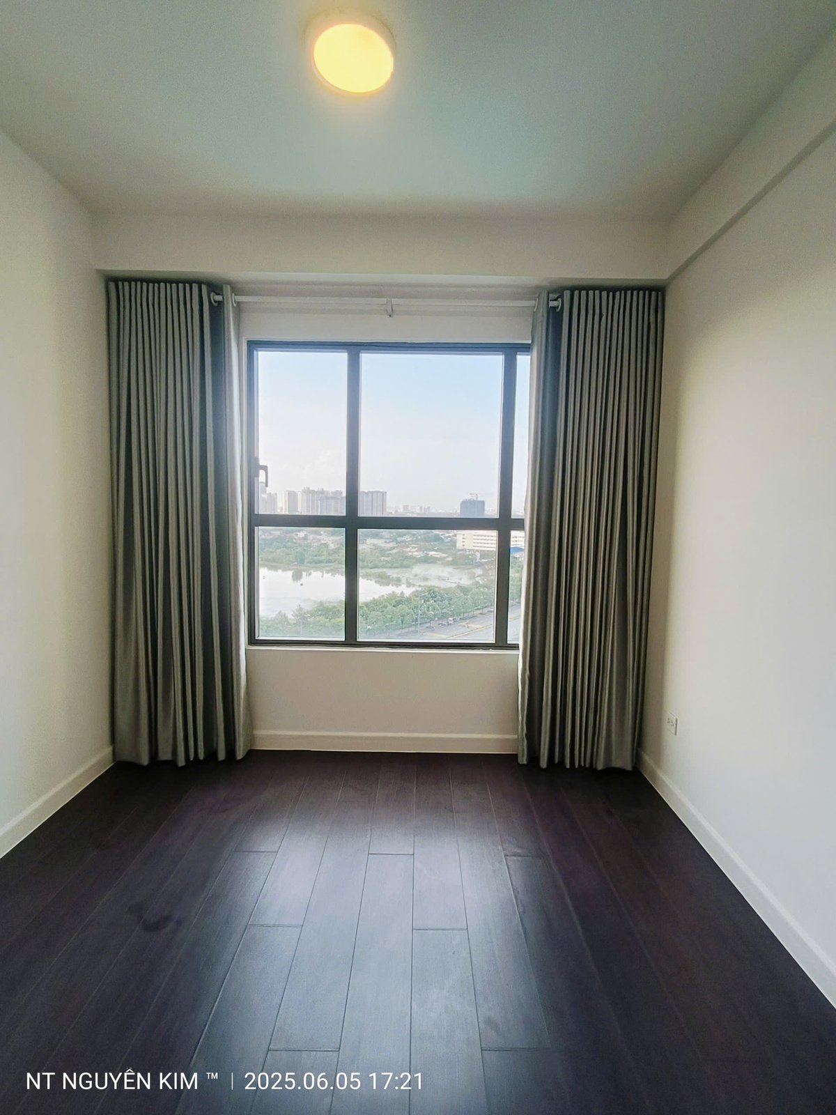 Căn Hộ 3 Phòng Ngủ 96m2 Cho Thuê Tại The Sun Avenue, Q2