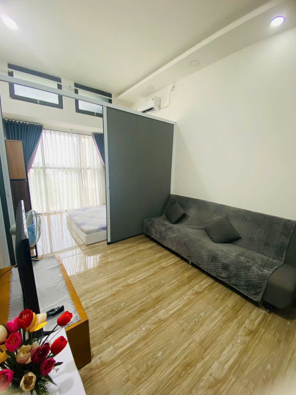 Căn hộ Studio The Sun Avenue Đầy Đủ Nội Thất Cho Thuê Giá 13Tr