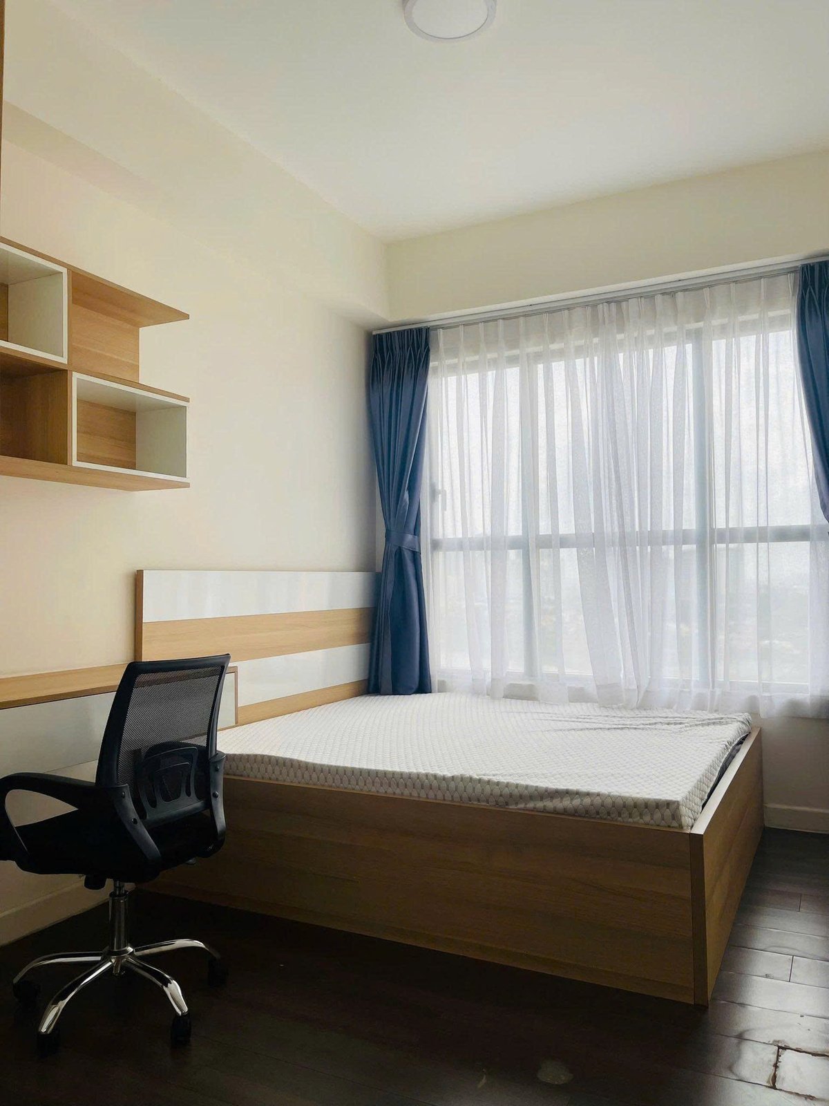 Cho Thuê Chung Cư The Sun Avenue Giá Chỉ 17 Triệu - 75m2 Đầy Đủ Nội Thất Đẹp