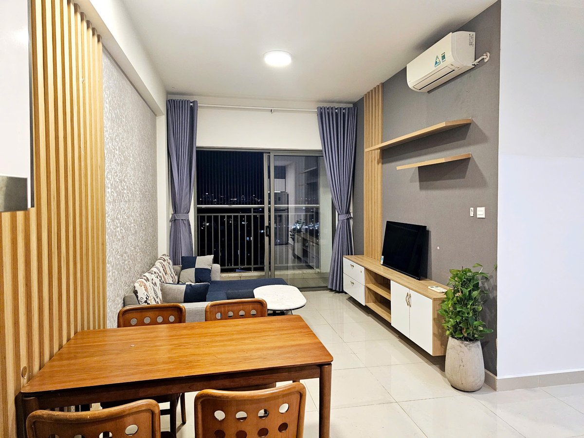 Căn Hộ 2 Phòng Ngủ Có Nội Thất View Sông Cần Bán - The Sun Avenue