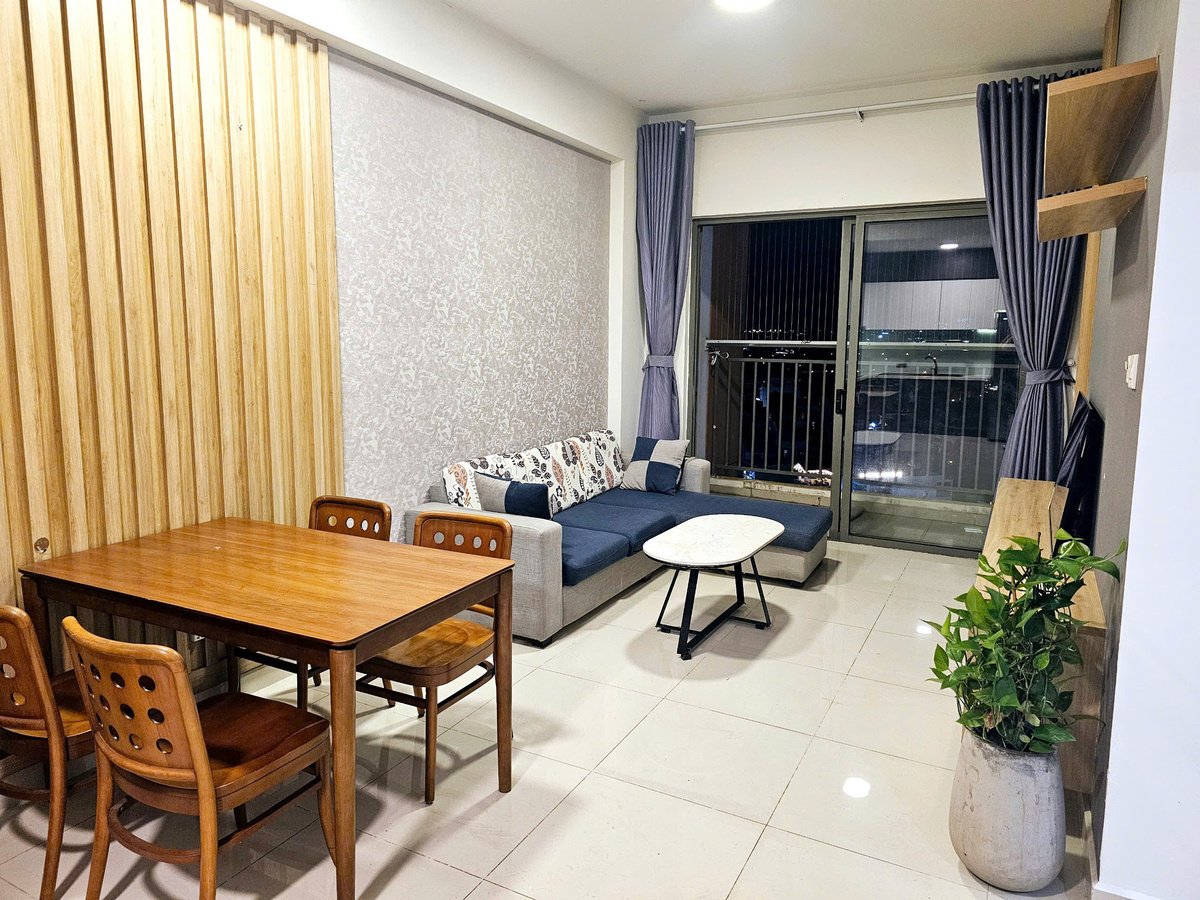 Căn Hộ 2 Phòng Ngủ Có Nội Thất View Sông Cần Bán - The Sun Avenue