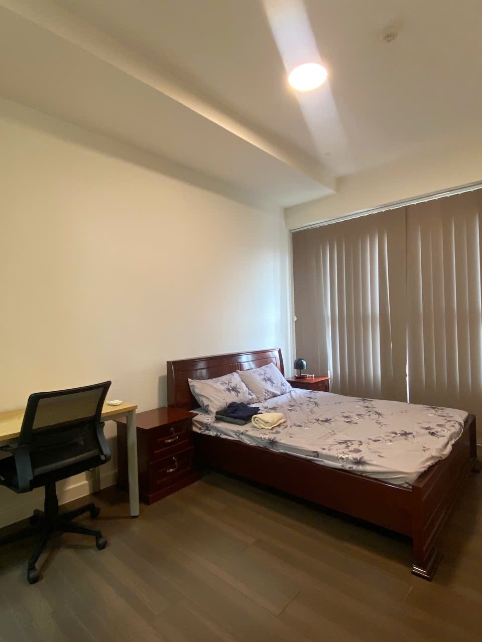 Căn Hộ 2 Phòng Ngủ Có Nội Thất Cần Cho Thuê 16TR - The Sun Avenue