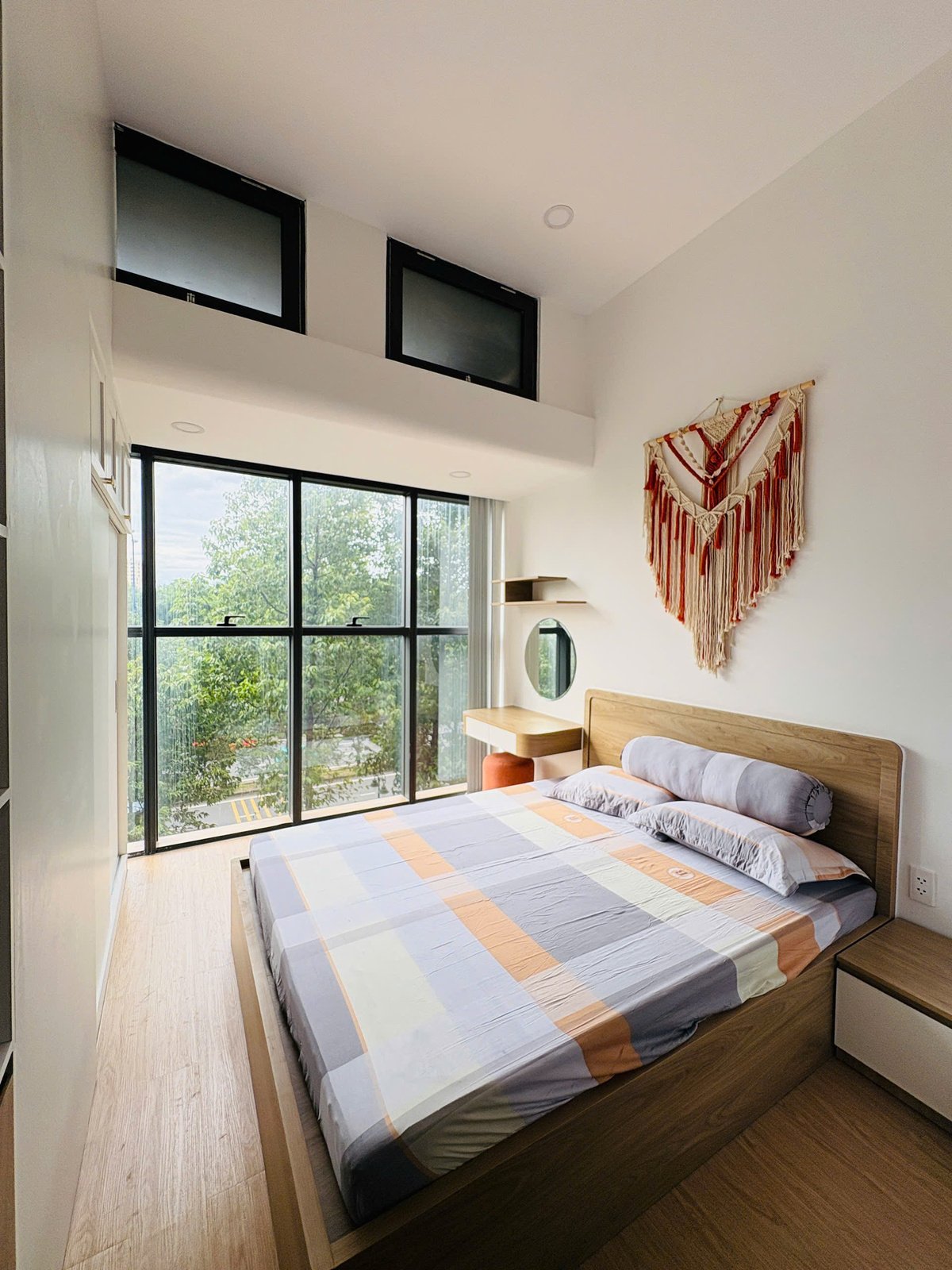 Căn Hộ Studio Đẹp Cần Bán- The Sun Avenue