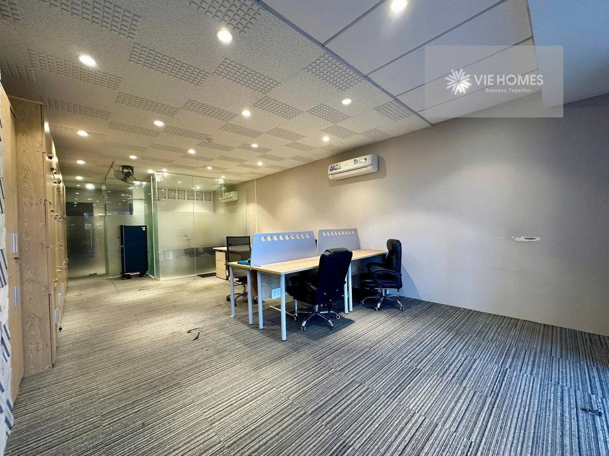 Officetel The Sun Avenue Cho Thuê - Thiết Kế Có Sẵn Ít Bàn Ghế