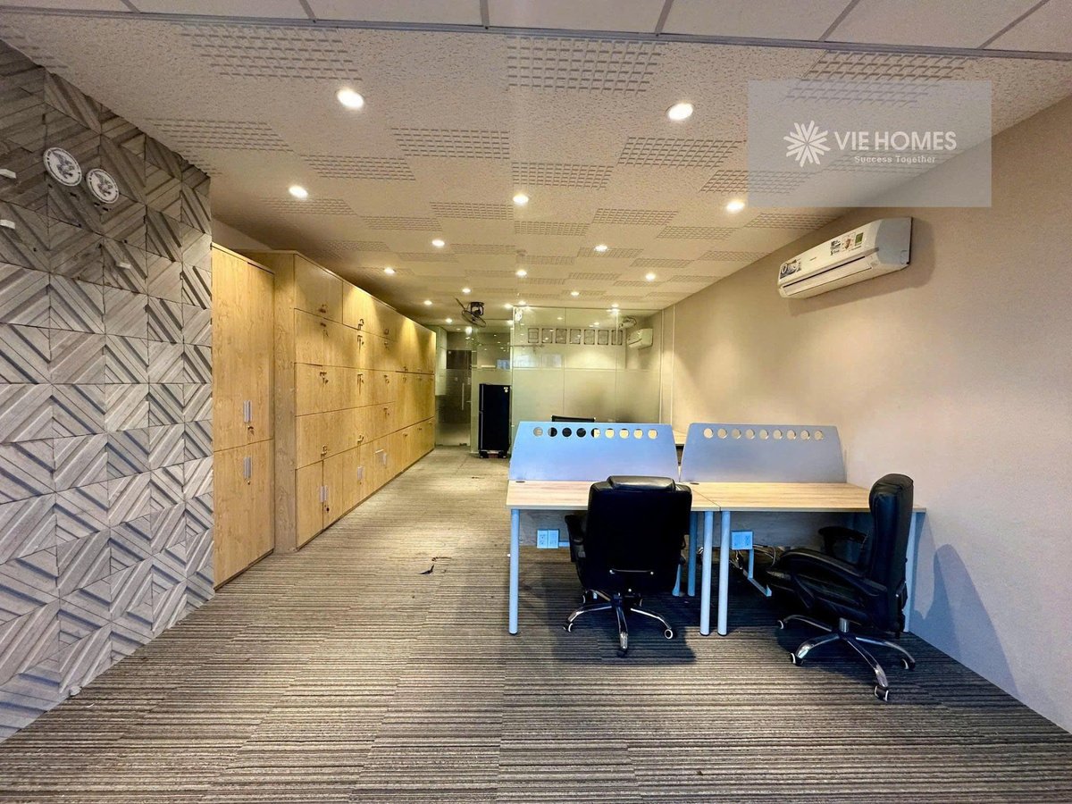 Officetel The Sun Avenue Cho Thuê - Thiết Kế Có Sẵn Ít Bàn Ghế