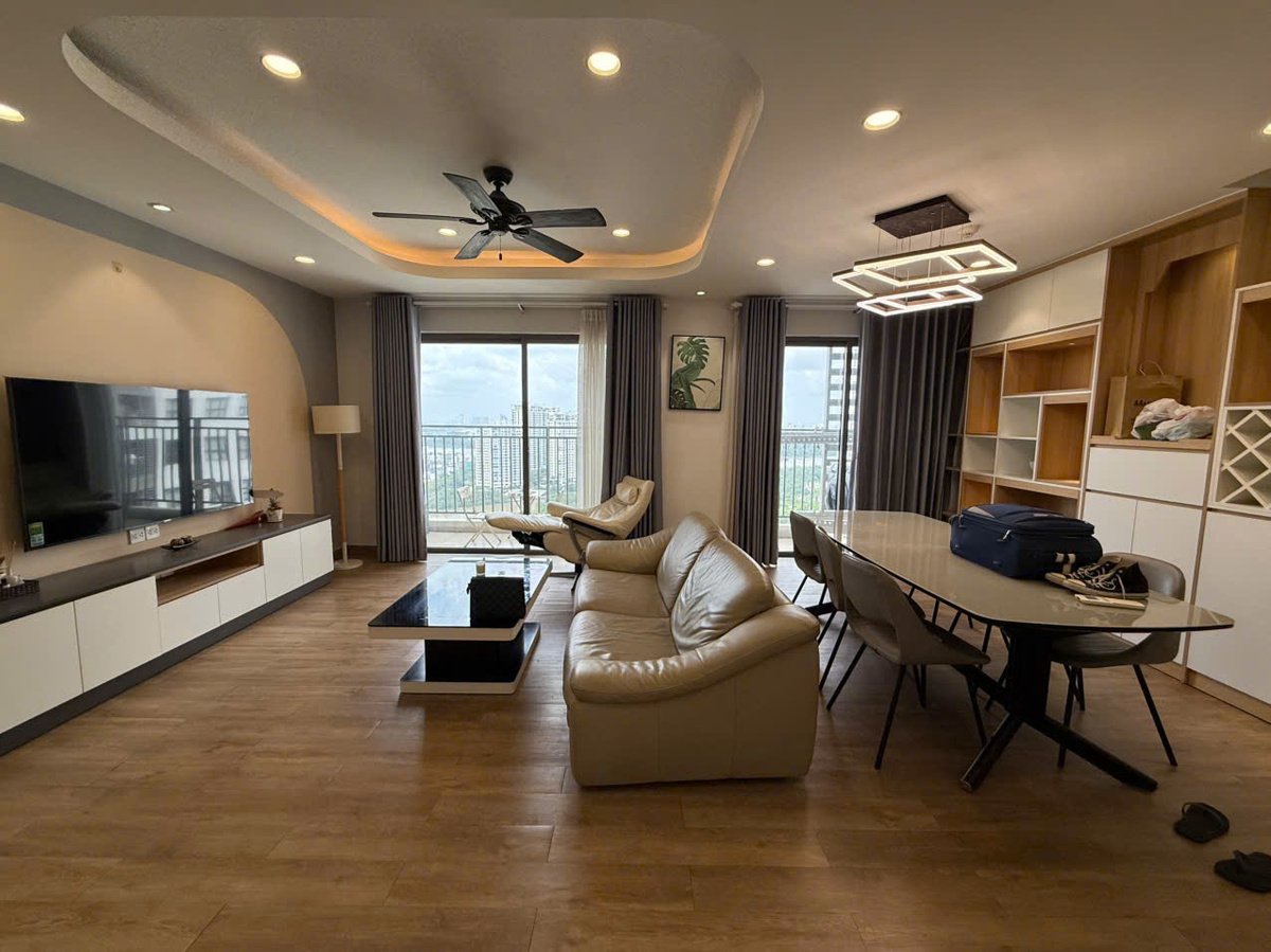 Cho Thuê 2 Phòng Ngủ Nội Thất Đẹp - The Sun Avenue - 86m2