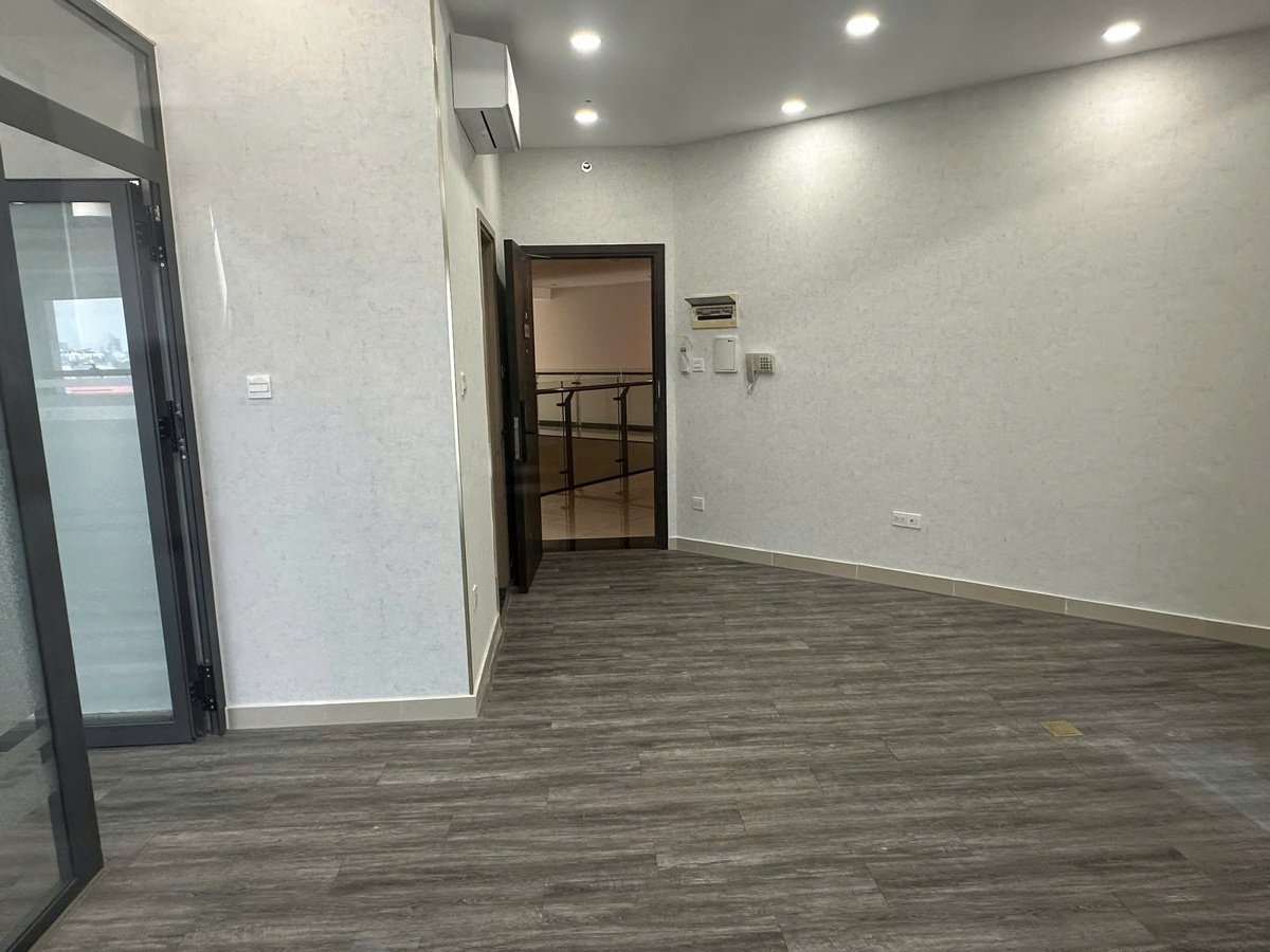 Officetel 83m2 Cho Thuê - The Sun Avenue