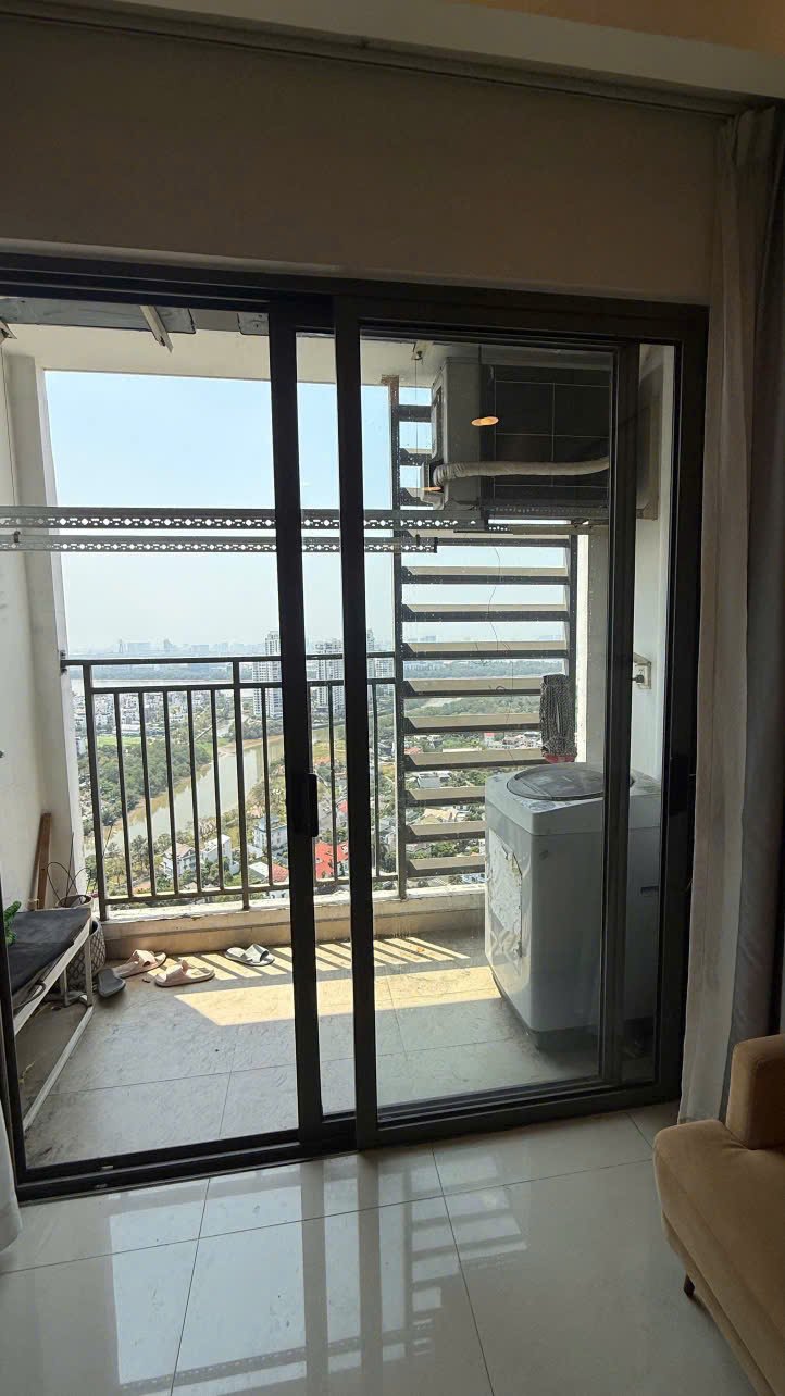 Bán Căn 1 Phòng Ngủ + 1 The Sun Avenue - Full Nội Thất - 56m2