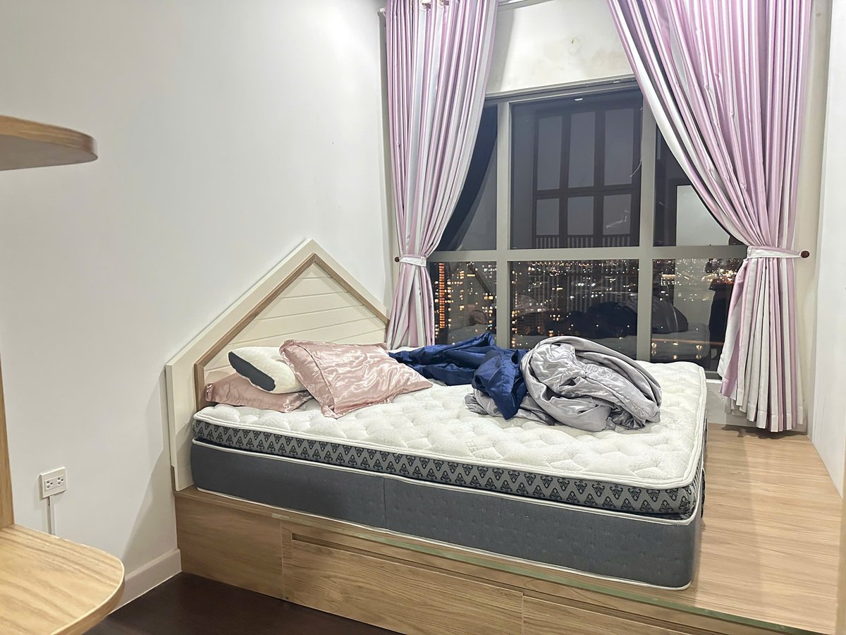 Căn hộ 3 Phòng ngủ Cần Bán - The Sun Avenue 109m2