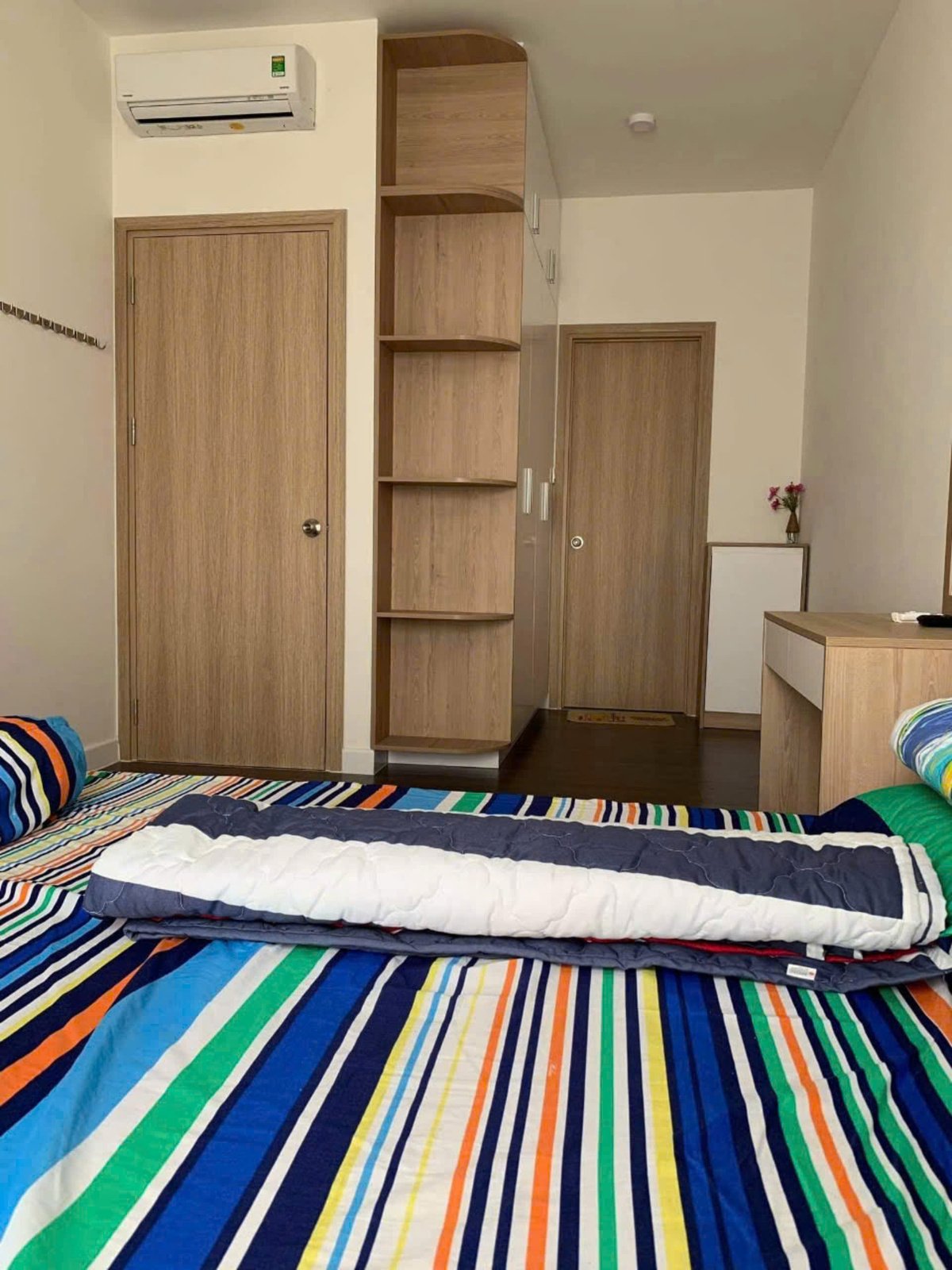 Bán Căn hộ 2 Phòng Ngủ Có Nội Thất The Sun Avenue, Q2