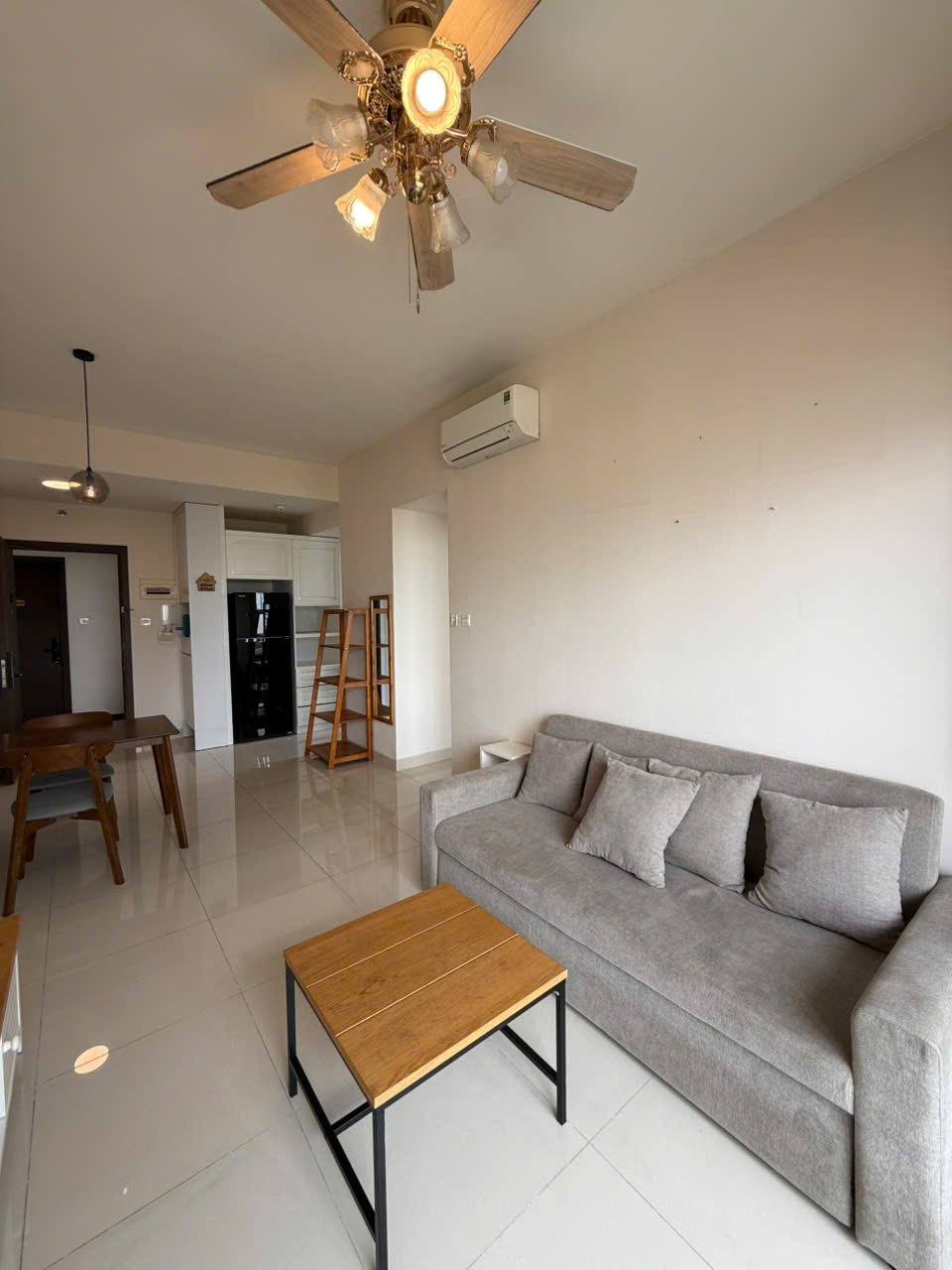 Căn Hộ The Sun Avenue 1Phòng Ngủ Có Nội Thất Đẹp Cần Cho Thuê