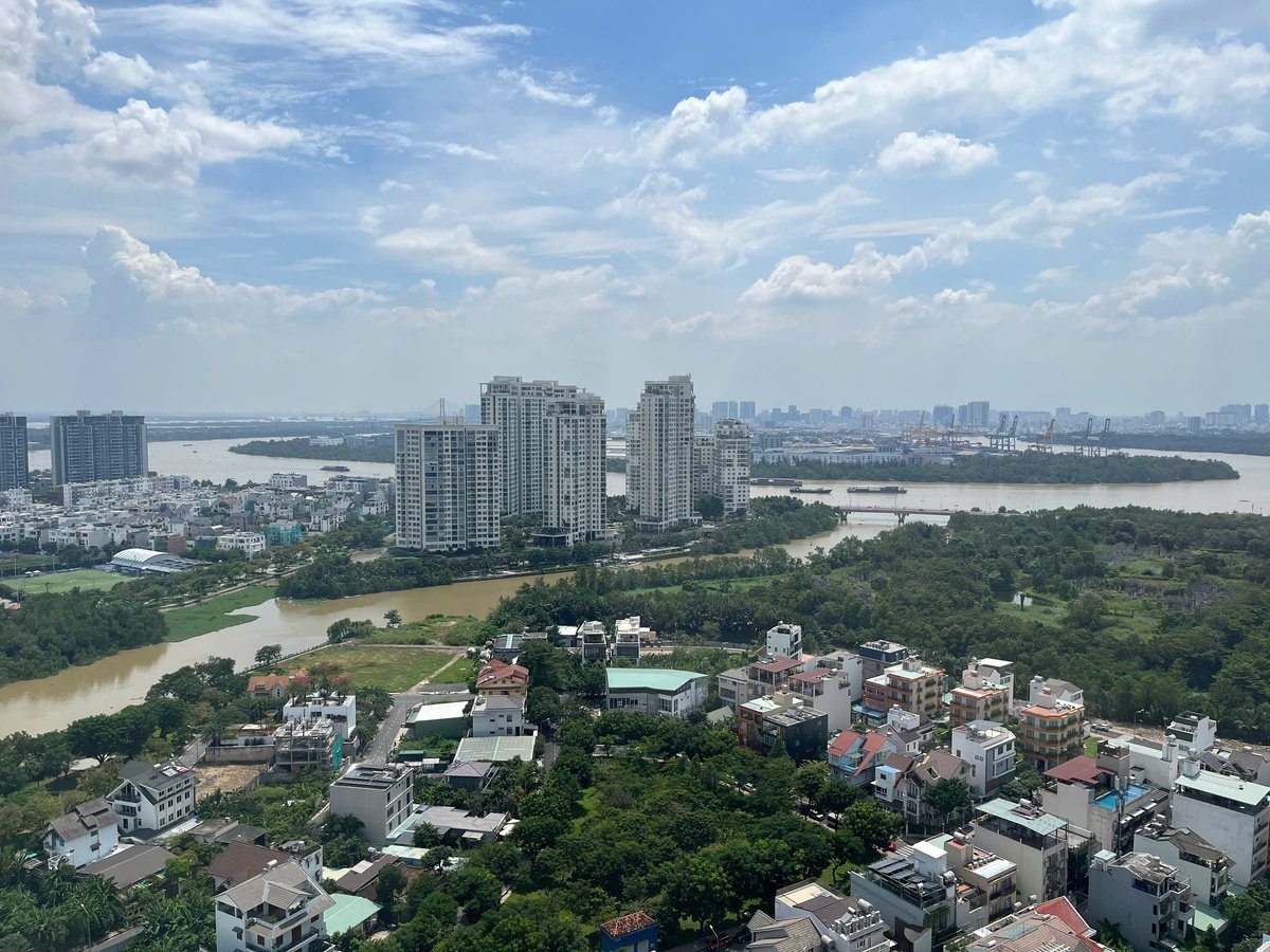 Căn Hộ Nội Thất Đầy Đủ 3 Phòng Ngủ - 109m2 Cho Thuê The Sun Avenue