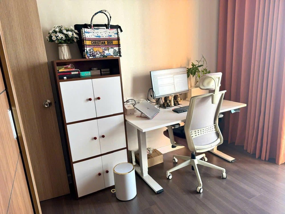 Chung Cư The Sun Avenue Cho Thuê 2 Phòng Ngủ Giá Chỉ 18Triệu - 75m2 Full Nội Thất