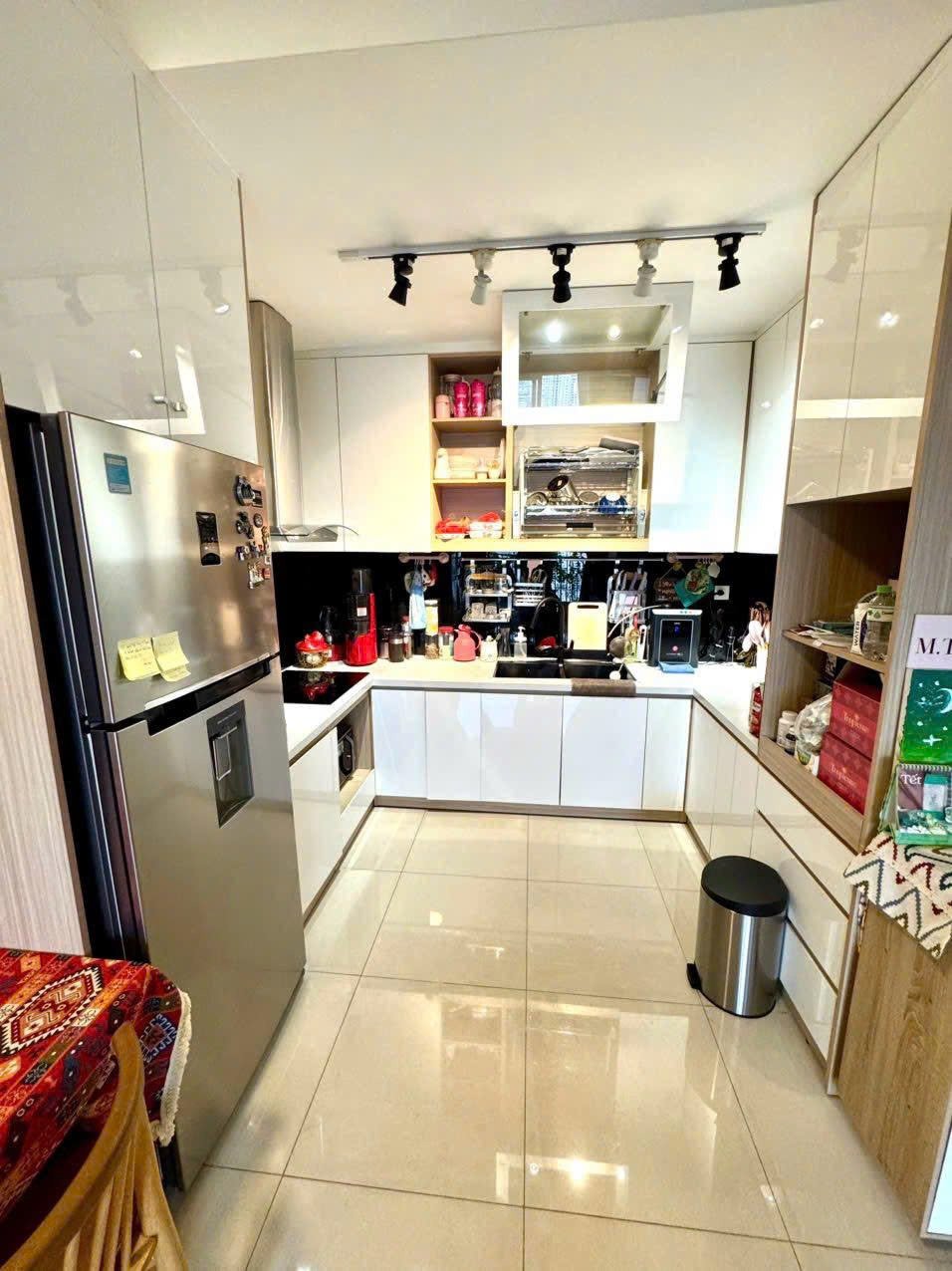 Chung Cư The Sun Avenue Cho Thuê 2 Phòng Ngủ Giá Chỉ 18Triệu - 75m2 Full Nội Thất