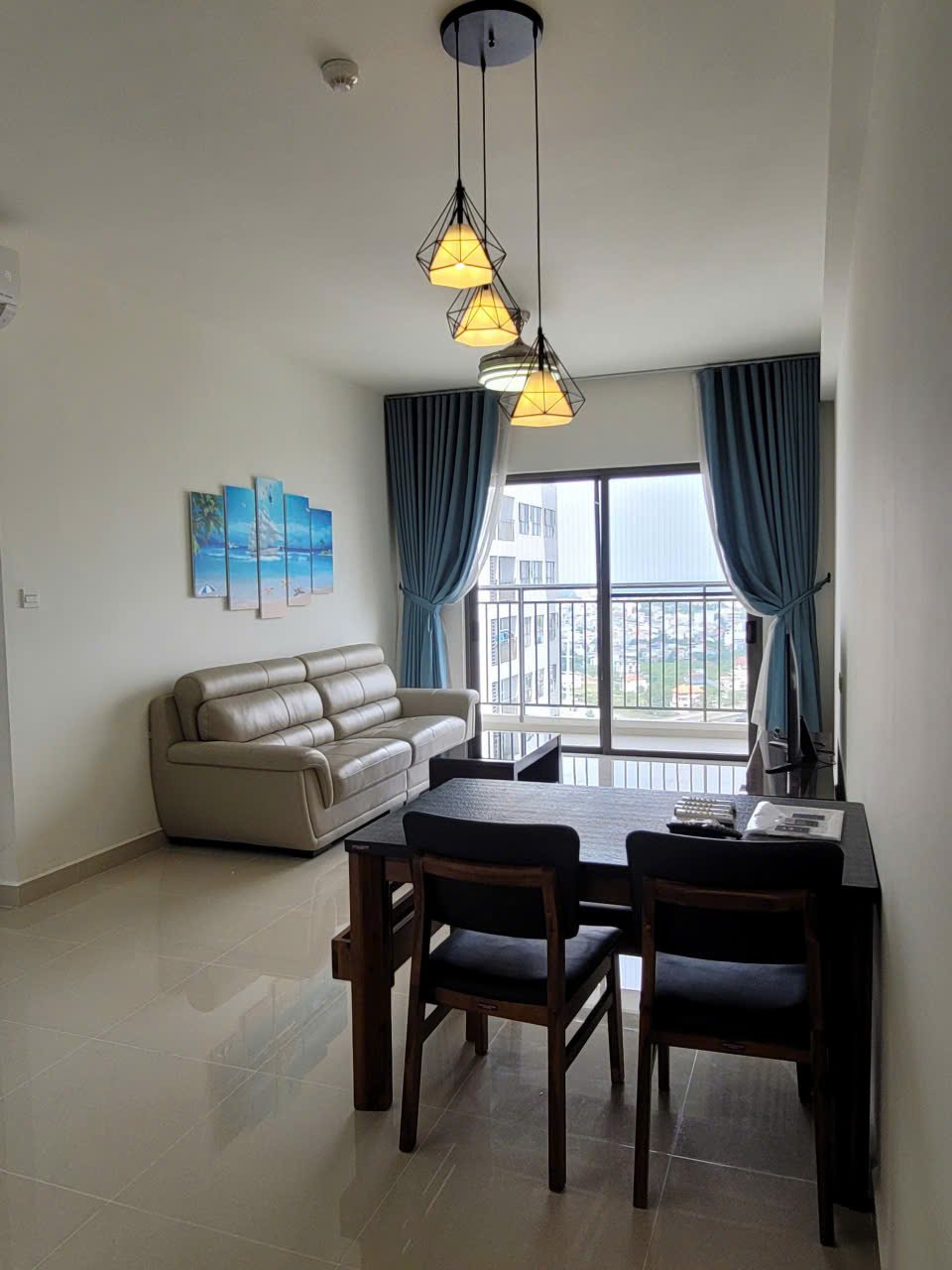 Cho Thuê Căn 3 Phòng Ngủ View Sông Đẹp The Sun Avenue