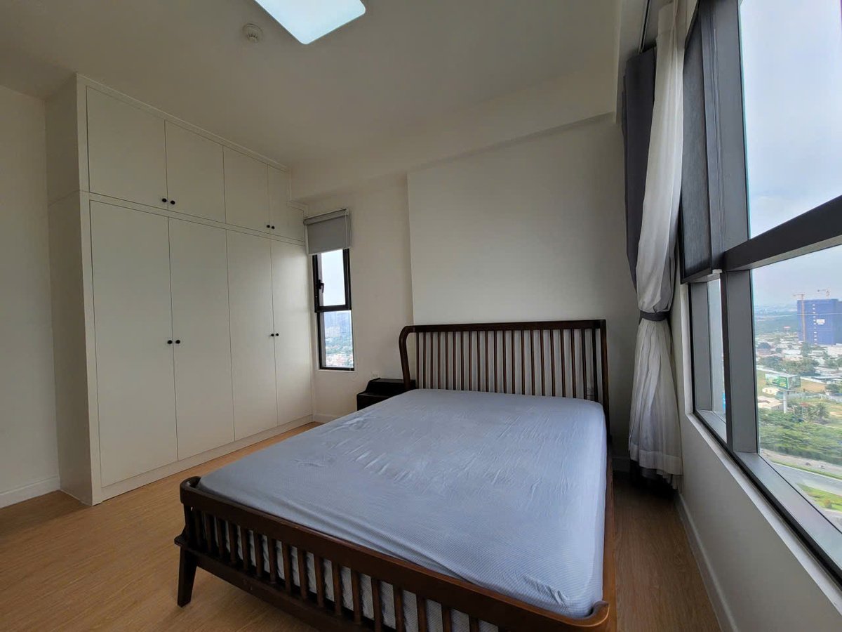 Cho Thuê Căn 3 Phòng Ngủ View Sông Đẹp The Sun Avenue