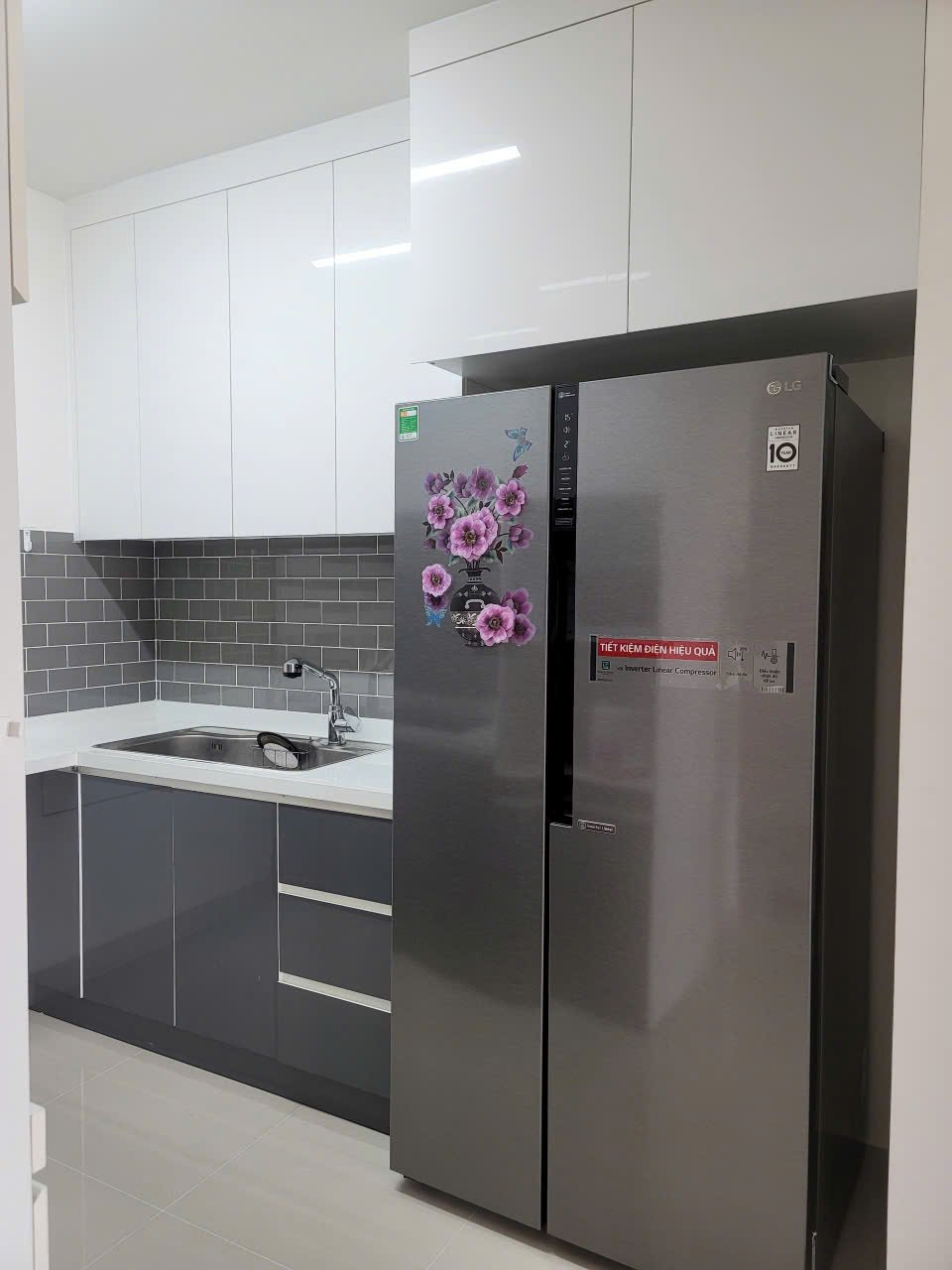 Cho Thuê Căn 3 Phòng Ngủ View Sông Đẹp The Sun Avenue