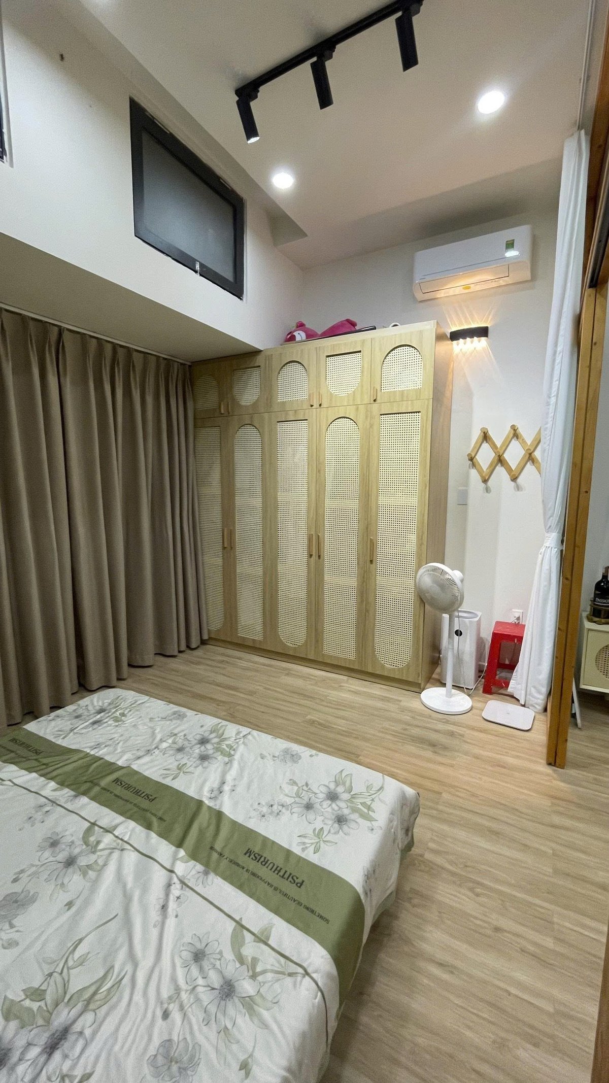 Cho Thuê Căn Hộ Studio 1 Phòng Ngủ Full Nội Thất The Sun Avenue