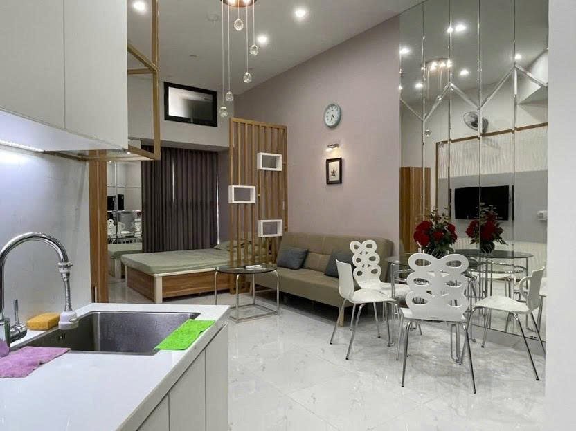 Cho Thuê Căn Hộ Studio Chung Cư The Sun Avenue - 32m2 Nhà Thiết Kế Đẩy Đủ Nội Thất Ở