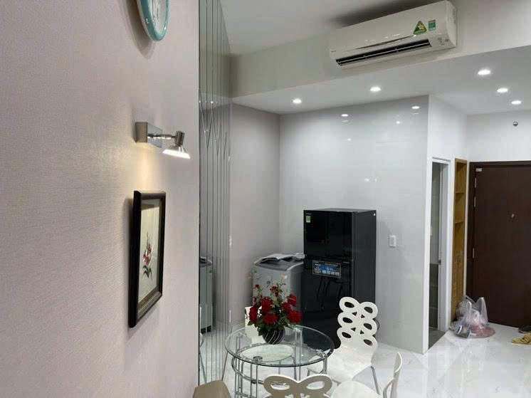 Cho Thuê Căn Hộ Studio Chung Cư The Sun Avenue - 32m2 Nhà Thiết Kế Đẩy Đủ Nội Thất Ở