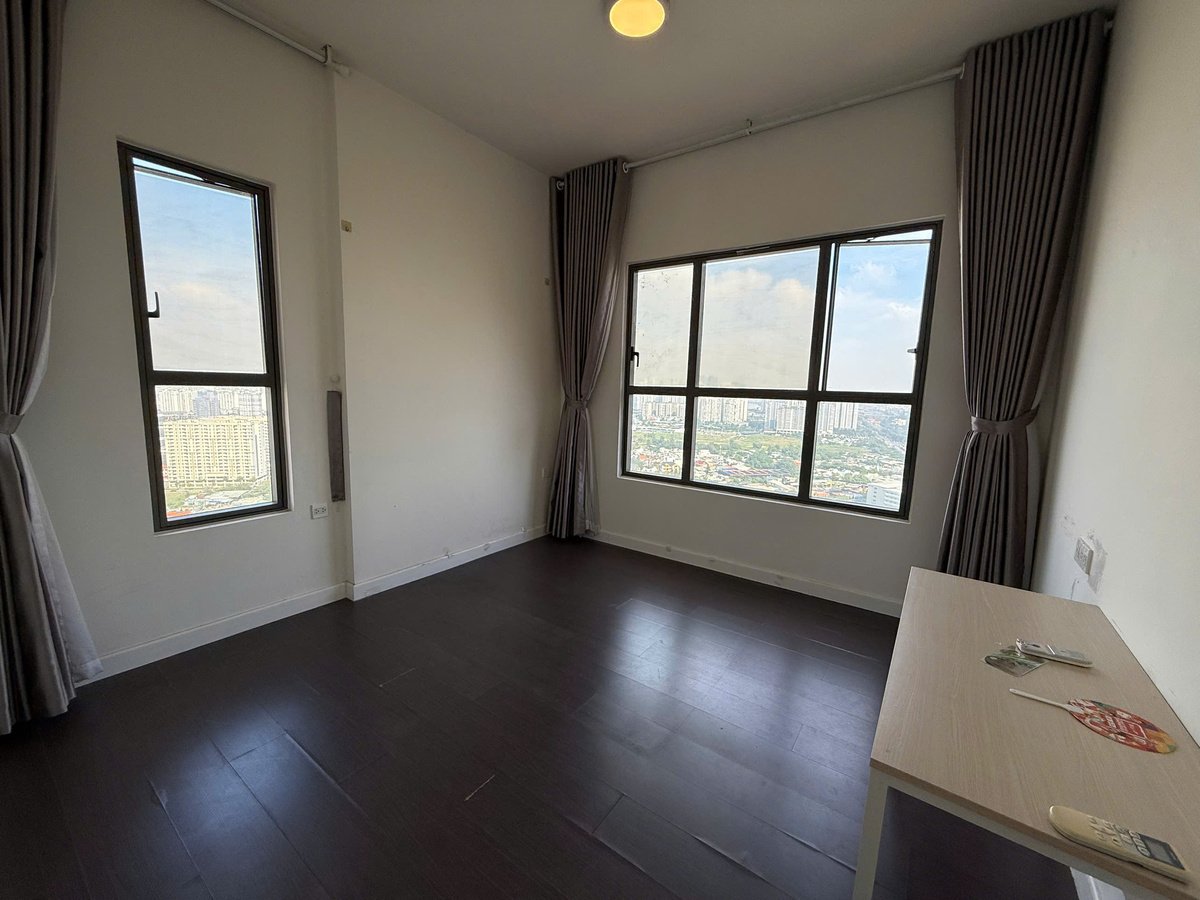 Bán Nhanh Căn Hộ 3 Phòng Ngủ - Nội Thất Cơ Bản The Sun Avenue Giá 7,8 Tỷ