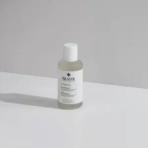 Dung dịch tẩy da chết ngừa mụn Rilastil Acnestil Micropeeling