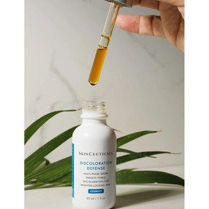Serum hỗ trợ thâm nám DISCOLORATION DEFENSE | SkinCeuticals Serum | Dermtalk Store