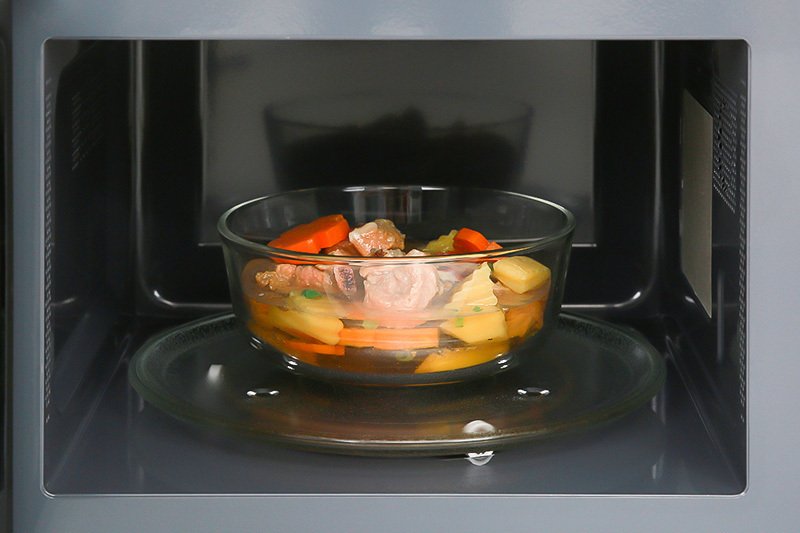 lò vi sóng có nướng toshiba er-sgs23(s1)vn 23 lít