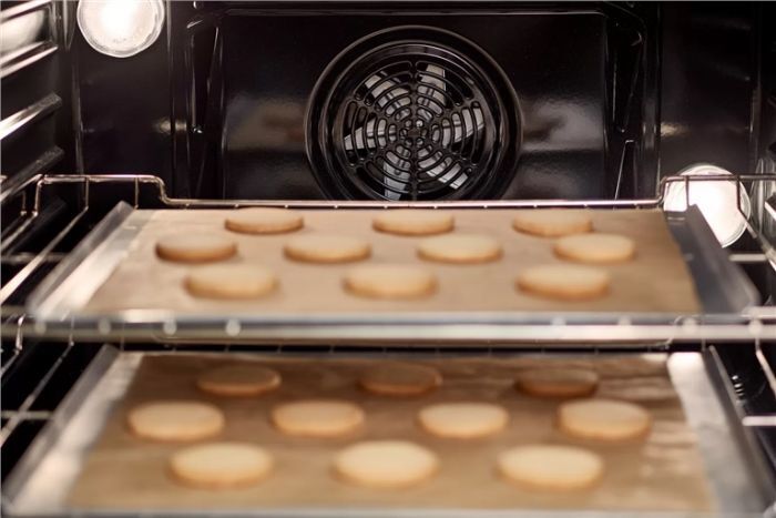 lò nướng bosch hbf133bs0a đẳng cấp, sang trọng giá rẻ