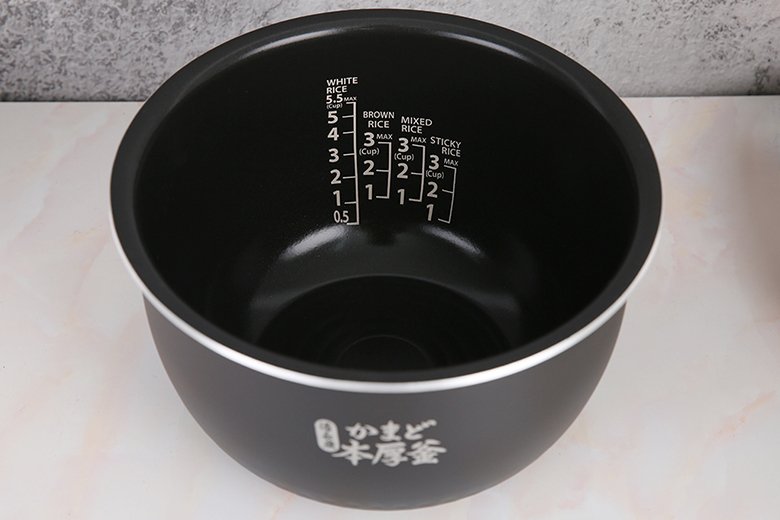 nồi cơm điện tử cao tần toshiba 1 lít rc-10ix1pv