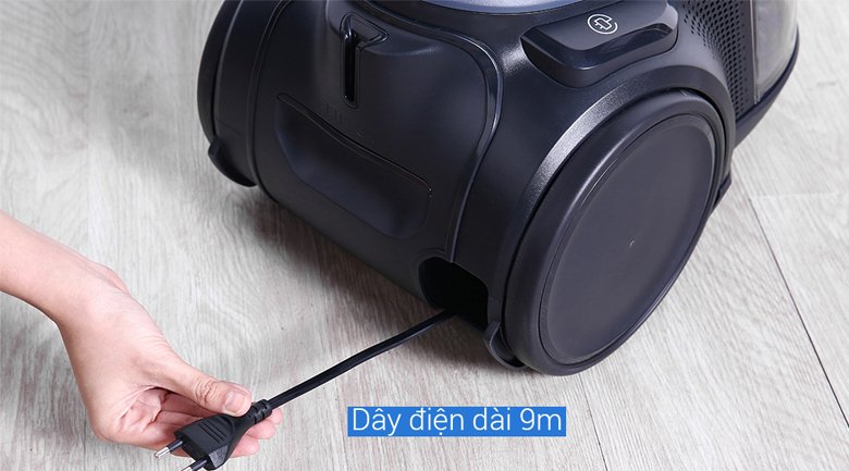 máy hút bụi electrolux efc71611