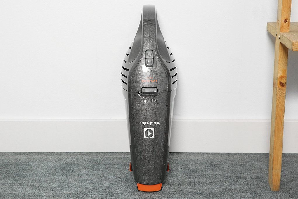 máy hút bụi electrolux zb6214igm