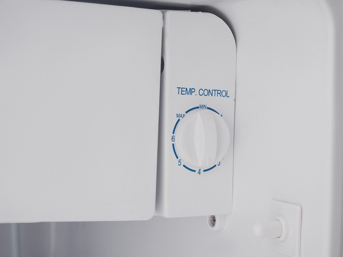 tủ lạnh mini cánh kính hr s646gb 46 lít