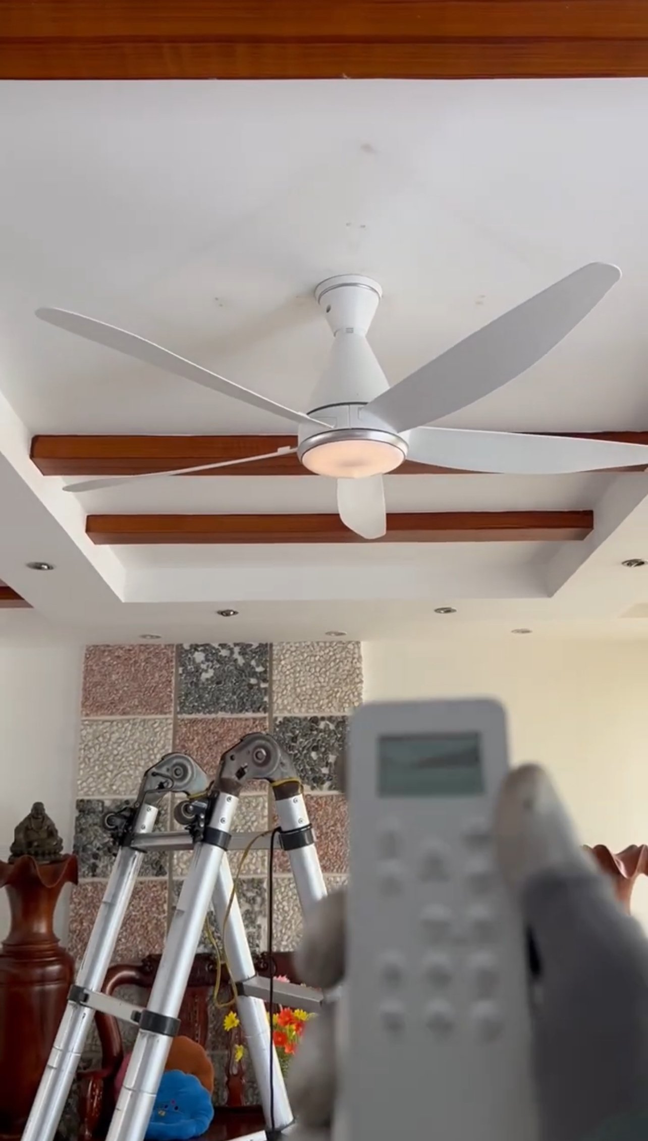 quạt trần panasonic 5 cánh f-60gfn