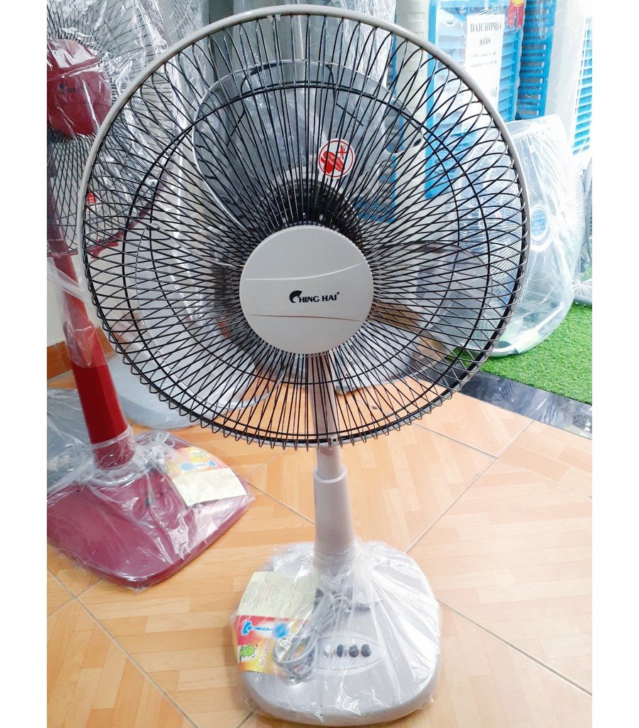 quạt đứng lửng ching hai hs802