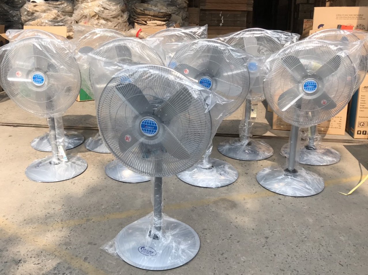 quạt đứng công nghiệp ching hai hs9299